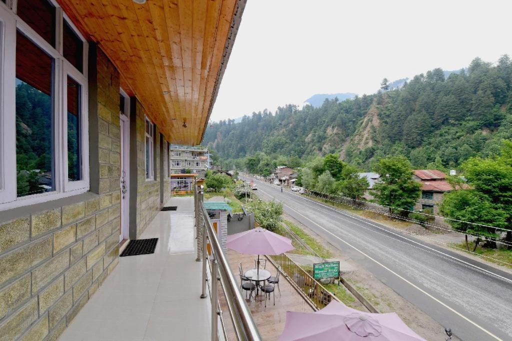 High Nation Resort Manali Esterno foto