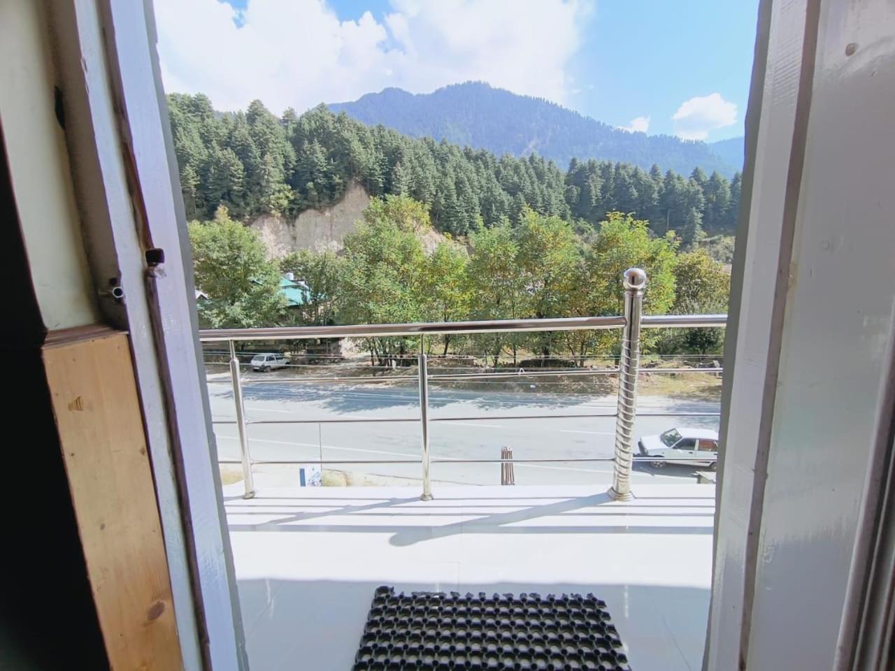 High Nation Resort Manali Esterno foto