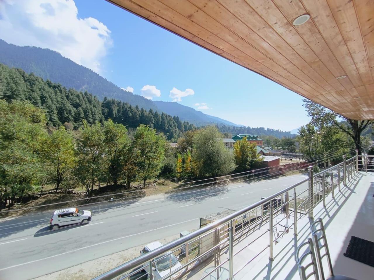 High Nation Resort Manali Esterno foto